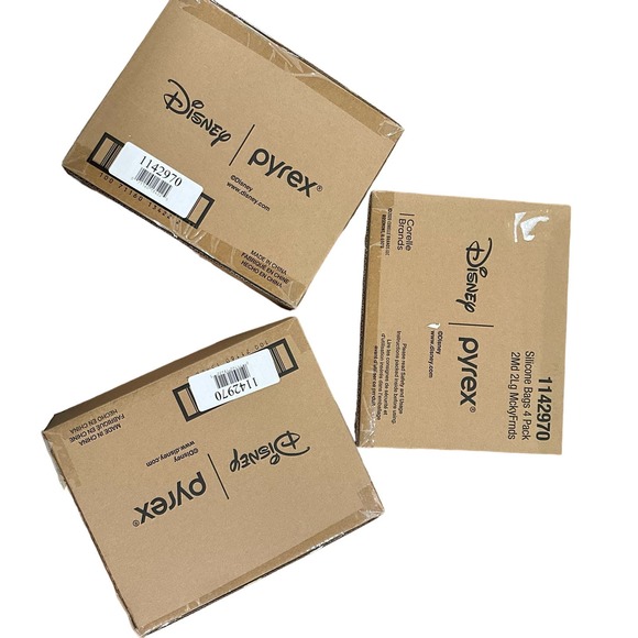 12 Brand New Pyrex Disney Mickey Mouse Reusable Platinum Silicone Storage Bags - Picture 2 of 2